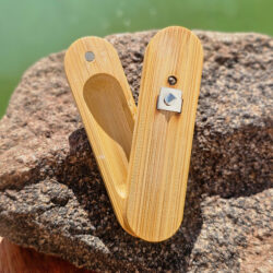 El Porta Hilo Dental de Bambú